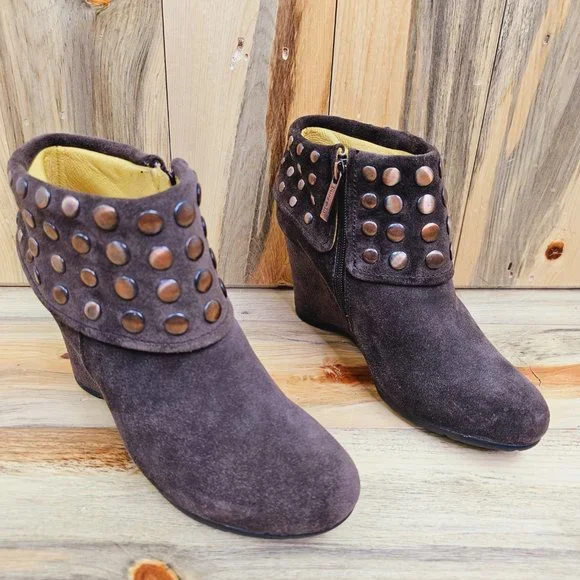 Bussola for Anthropologie Enna Studded Bootie - Picture 3 of 9